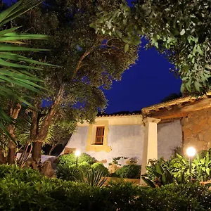  Casa di campagna Residenza Di Campagna Seranile Italia