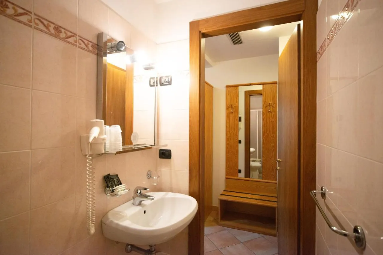 Hotel Albergo Al Platano Caprino Veronese